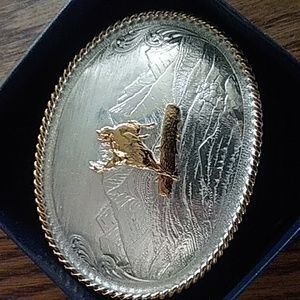 Belt buckle